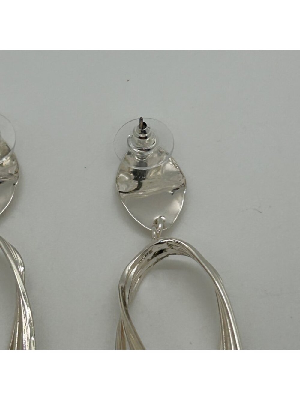 Silver Tone Geometric Dangle Earrings Layered Oval Twisted Hoop Design 2.5 inch - Picture 9 of 11